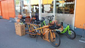 zufälliges Zusammentreffen vorm Baumarkt!!